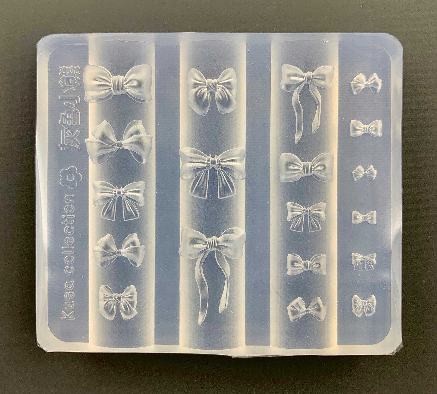 Bow-tie Pattern Mold-Nails Decorations Crafting Resin DIY (KCM1100M104)